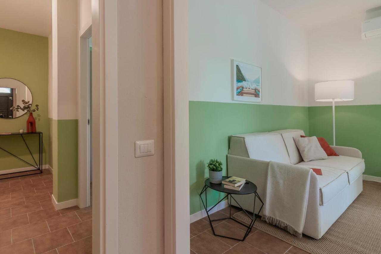 Ninfea Apartments By Wonderful Italy Lezzeno Bagian luar foto