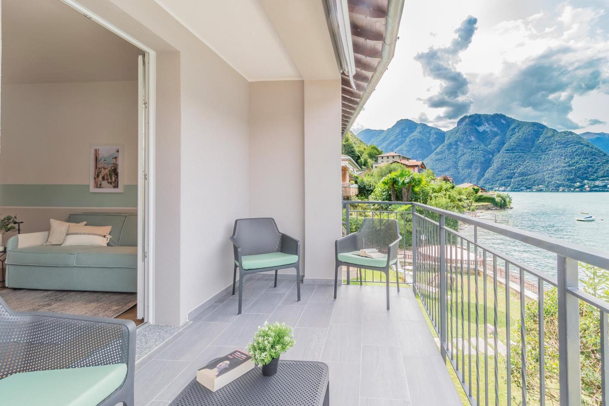 Ninfea Apartments By Wonderful Italy Lezzeno Bagian luar foto